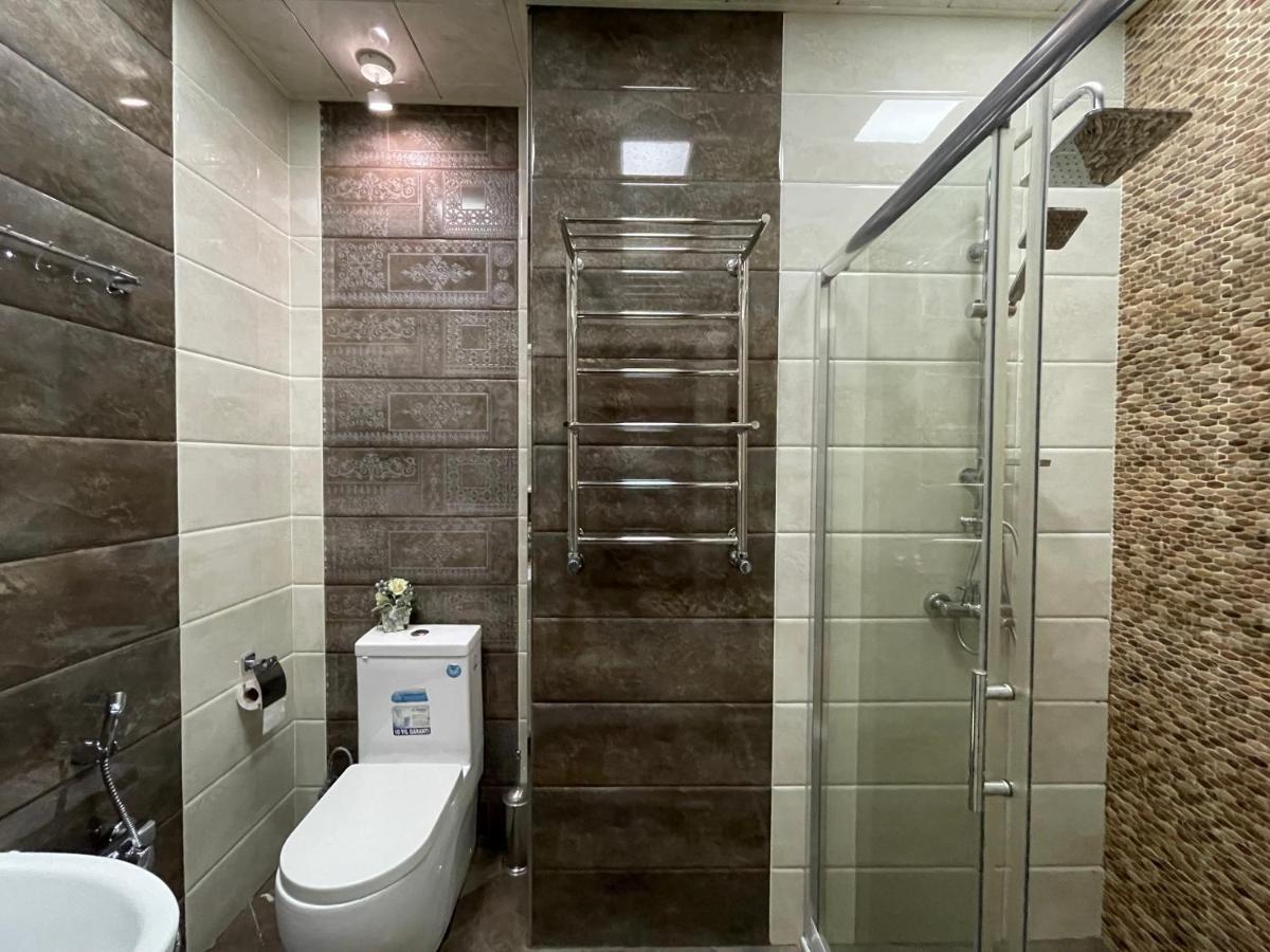 Park Azure Louvre Apartment Баку Экстерьер фото